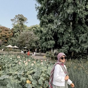 Meet your Posher, Shima